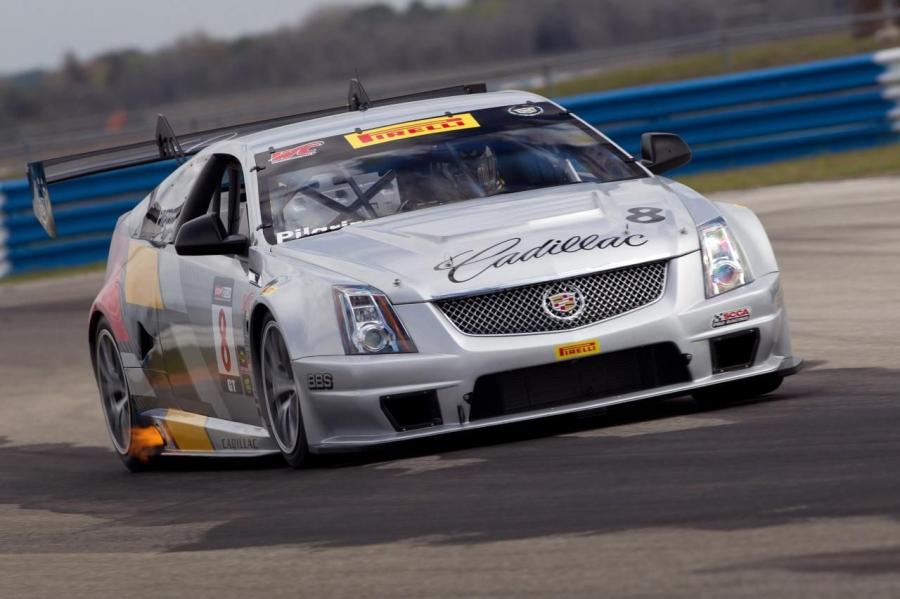  Cadillac CTS-V Coupe Race Car 2011 года  (фото 46 из 46)